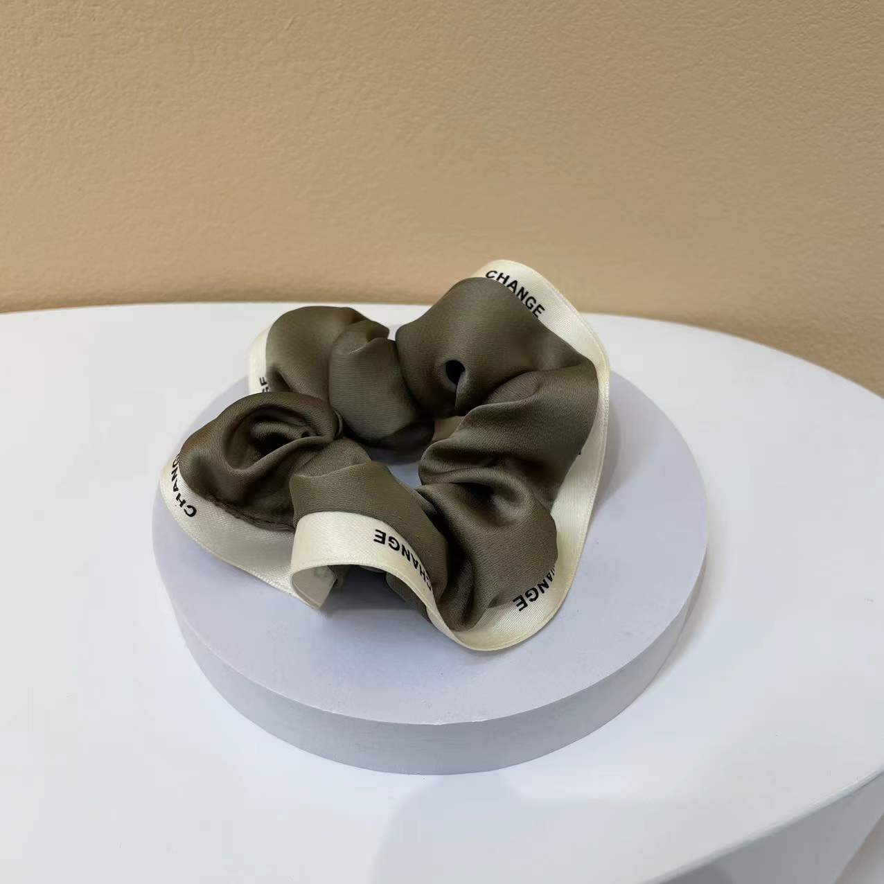 Coreano Banda Carta Scrunchie  - Hair Tie Velvet avaliação e preço