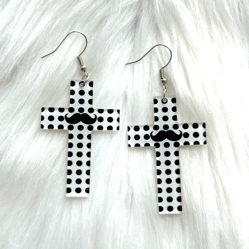 Brincos Y2K com Pontos e Cruze - Women'S Accessories In The 90S avaliação e preço