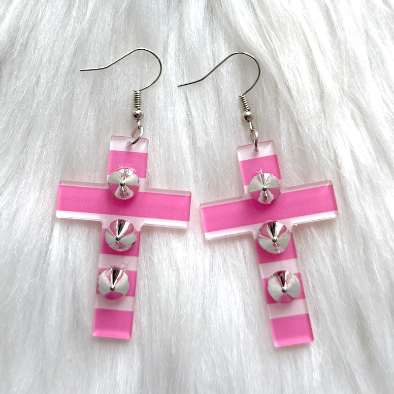 Brincos Y2K com Pontos e Cruze - Women'S Accessories In The 90S avaliação e preço